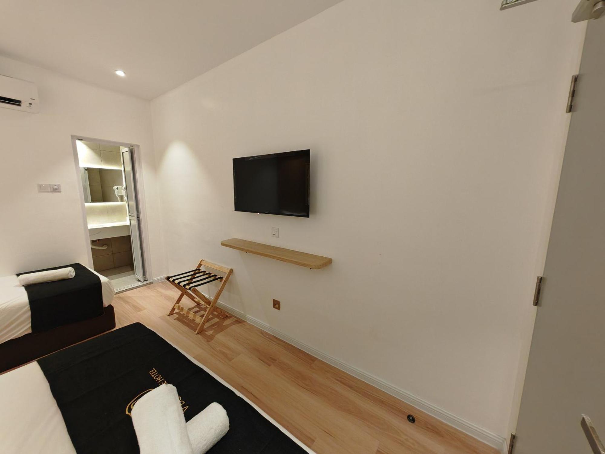 V Boutique Hotel Seremban Buitenkant foto